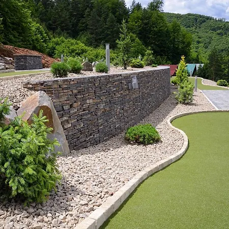 Hotel Sitno Forest - Family Friendly Vyhne