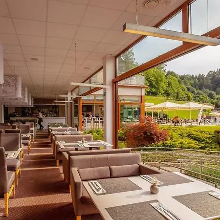 Sitno Forest - Family Friendly Vyhne